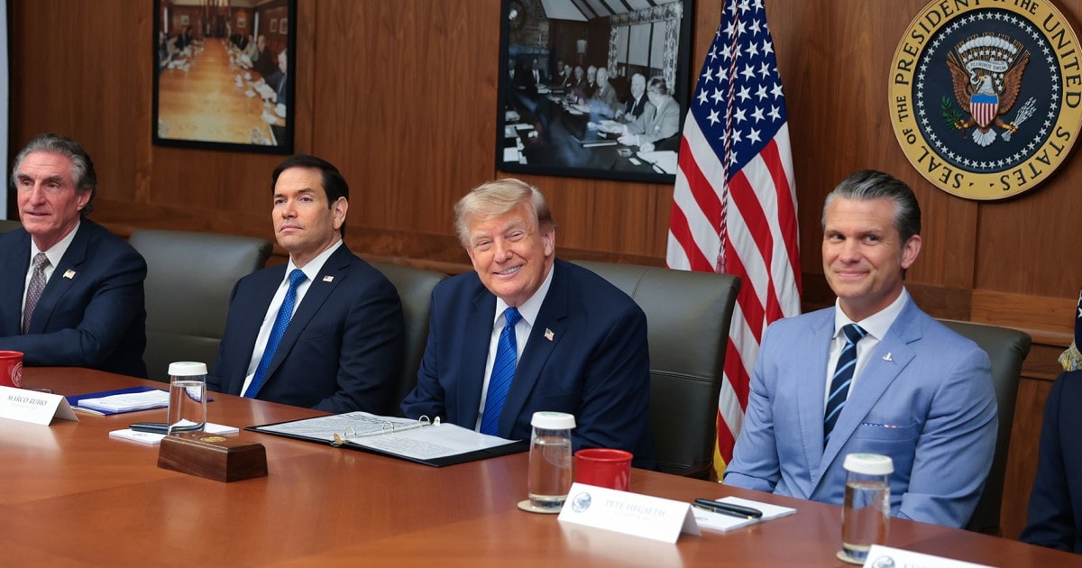 Live updates: Trump talks about Blanche’s AG nomination and Iran at Cabinet meeting