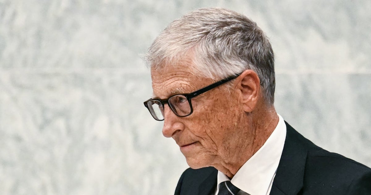 Bill Gates slaat alarm over groeiende risico's van AI