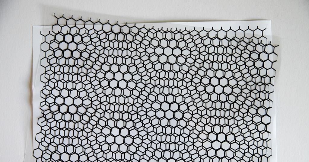 Verdrehte Materialien erschließen neue Quantenzustände und weisen auf Supraleiter hin