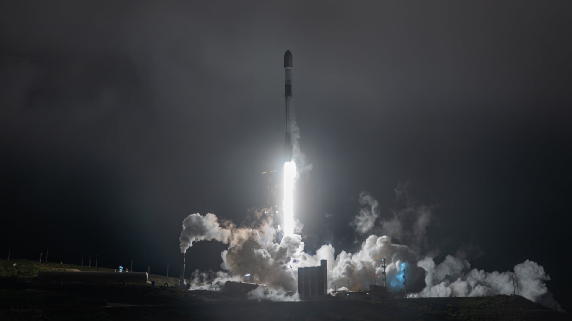 SpaceX lanceert Transporter-17 te midden van zorgen over de toekomst van het rideshare-programma - SpaceNews