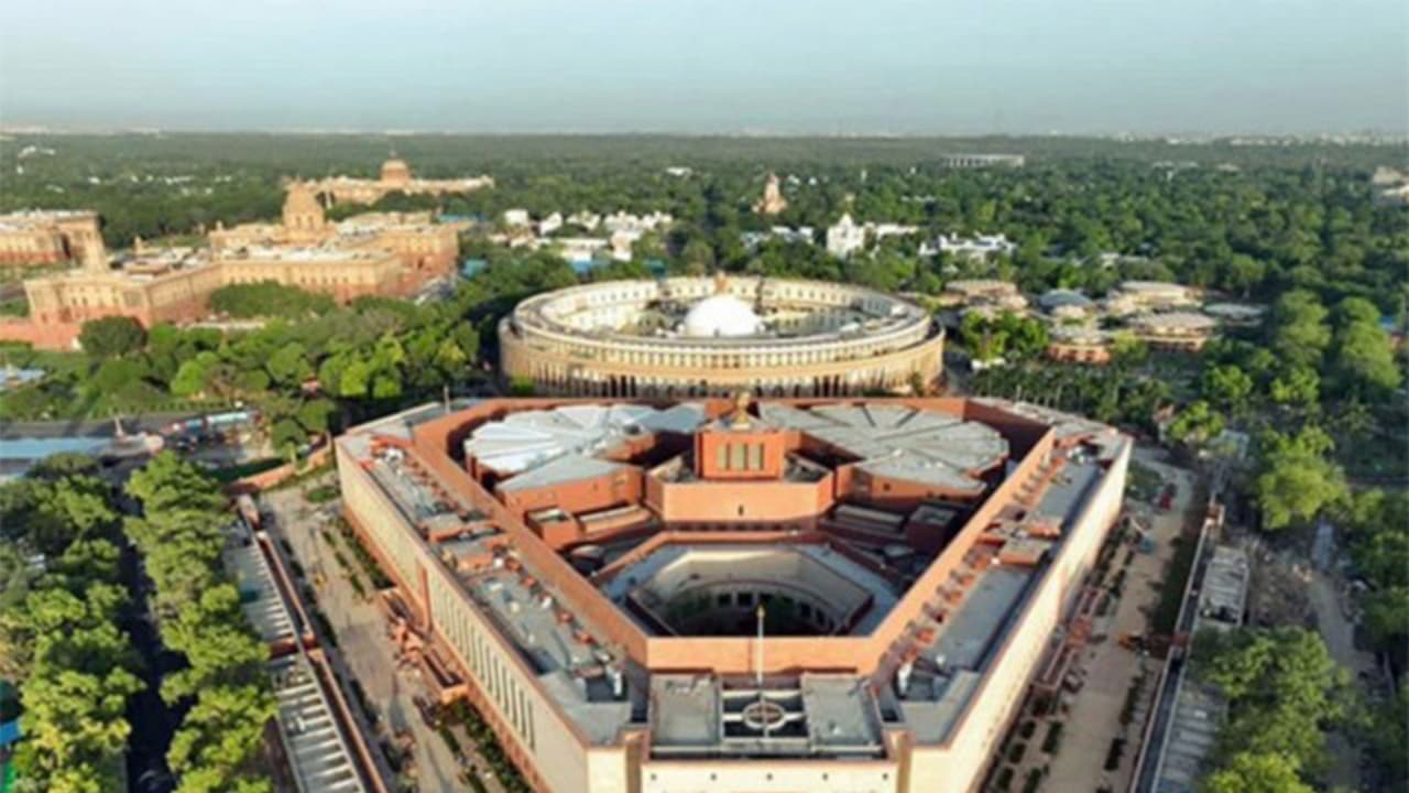 Monsoon Session begins with Centre-Opposition clash over rebel MPs