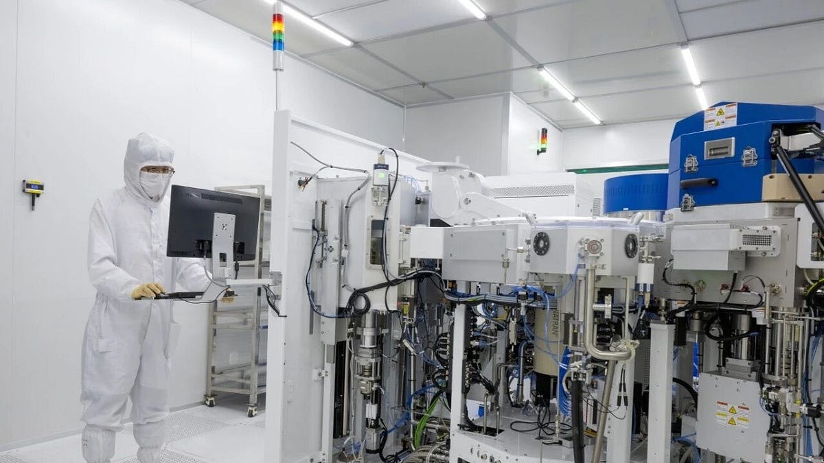 China's Quantum Flywheel - by Lily Ottinger - ChinaTalk