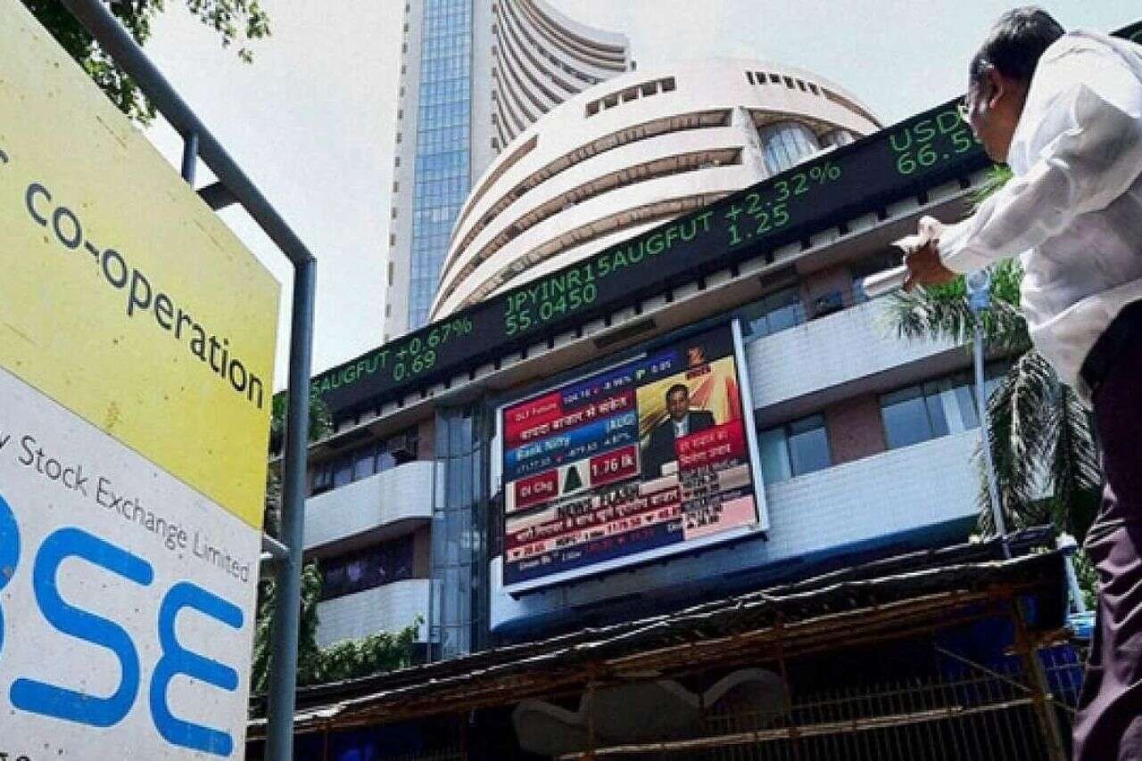 5 Stocks in Focus After Mutual Funds, FIIs and Promoters Bought and Sold Shares