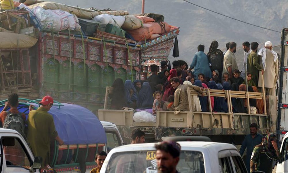 Afghanistan facing one of world’s largest displacement crises, UN warns | Ariana News