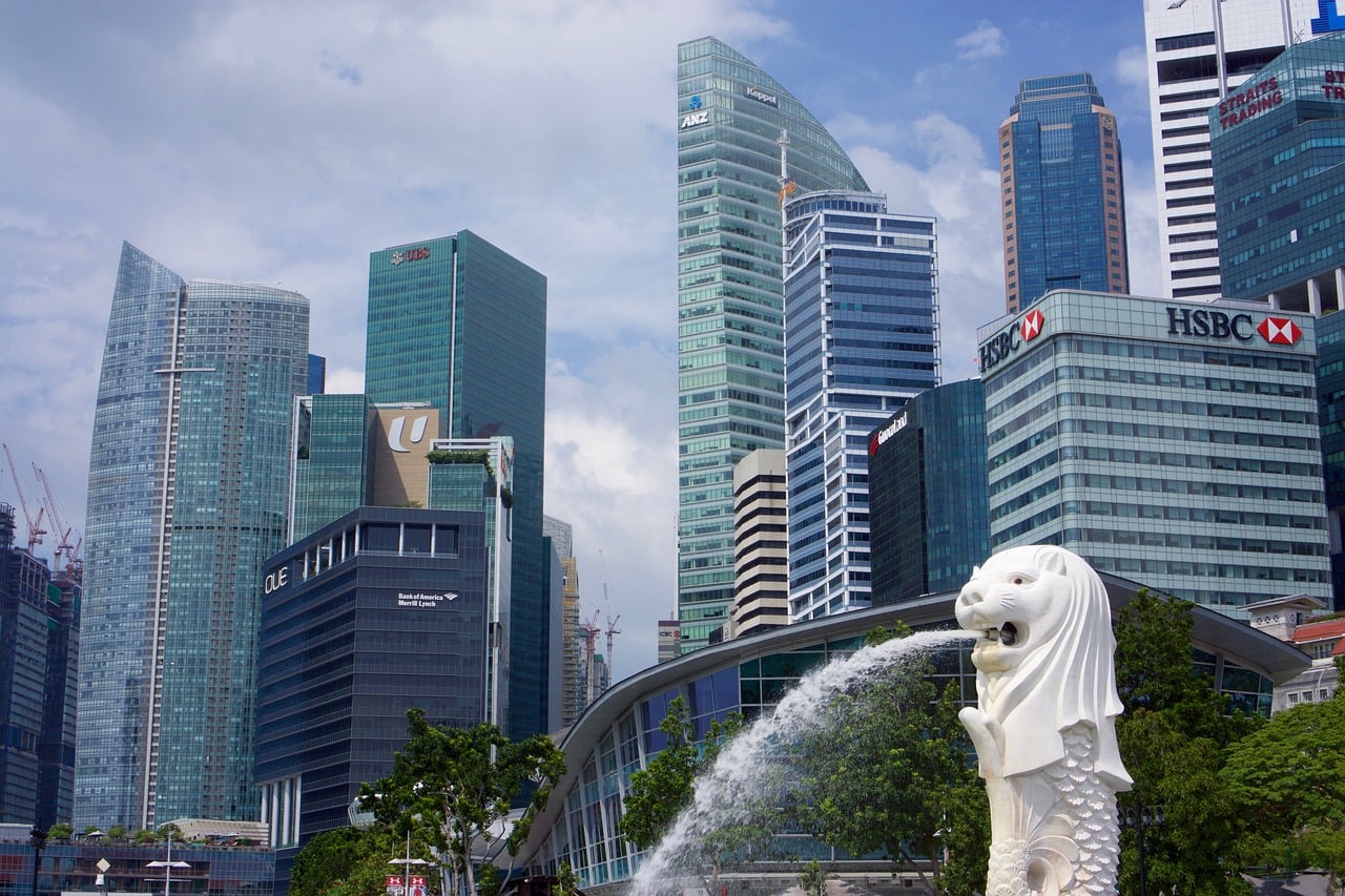 Singapour devient le plus grand marché boursier d'Asie du Sud-Est avec une capitalisation boursière totale de 645 milliards de dollars, l'Indonésie est 2ème avec 618 milliards, la Thaïlande 3ème avec 577 milliards, le Vietnam 4ème avec 521 milliards et les Philippines 5ème avec 200 milliards | Caproasia