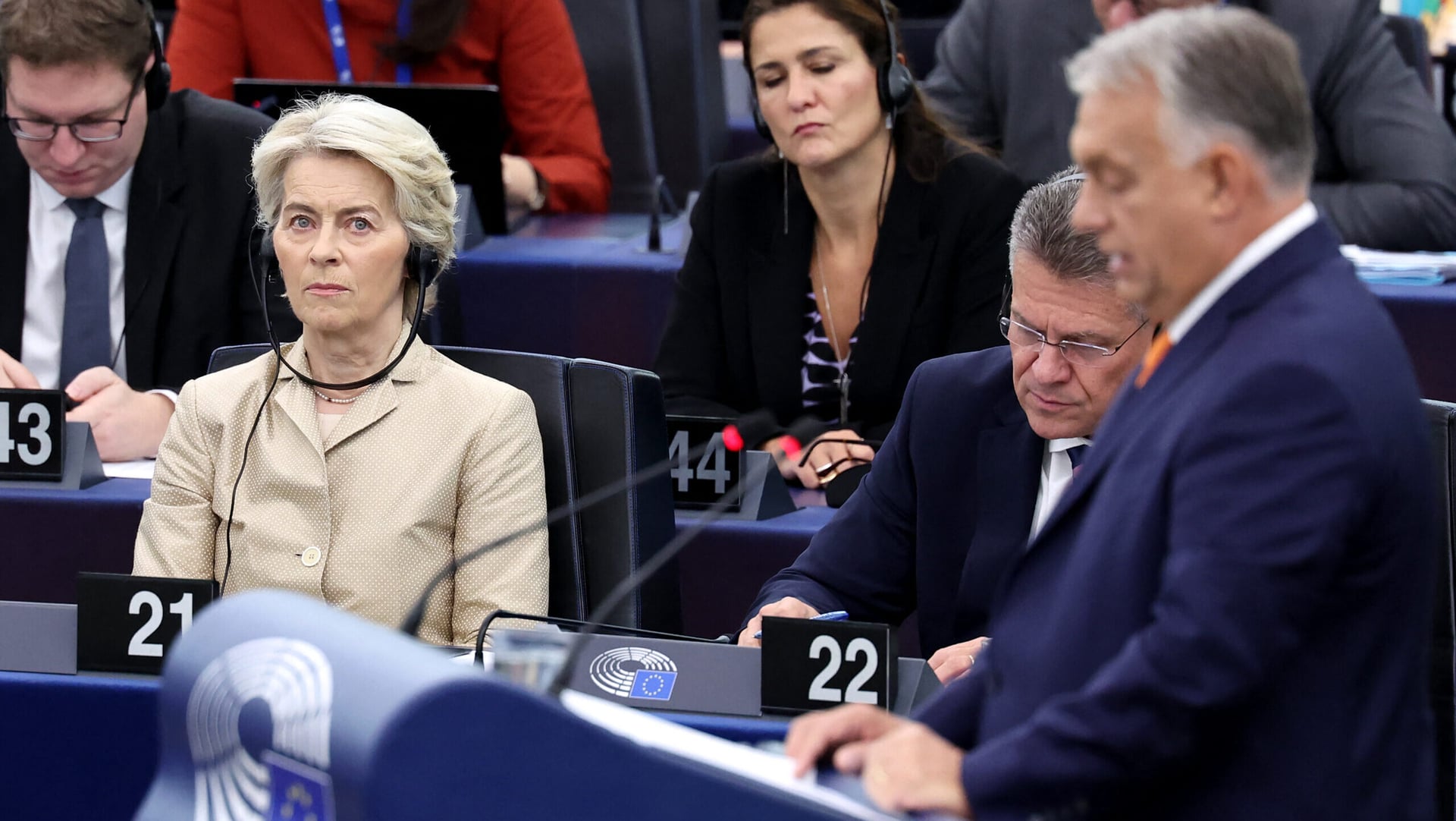 EUの調査で、オルバーン政権下のハンガリーによる欧州委員会職員を標的にしたスパイ活動が確認される