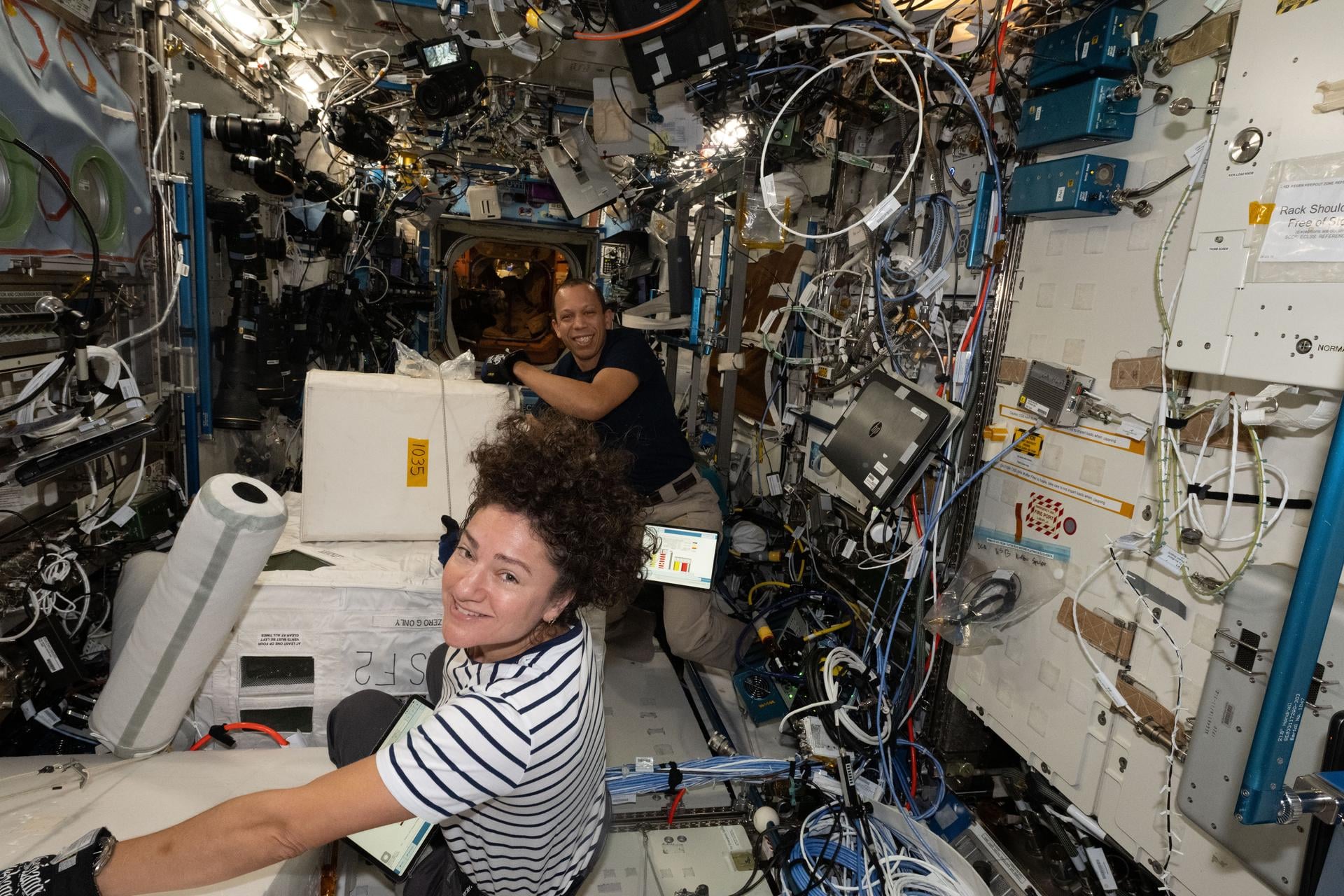 NASA अंतरिक्ष यात्री न्यू जर्सी के छात्रों के सवालों के जवाब देंगे - NASA