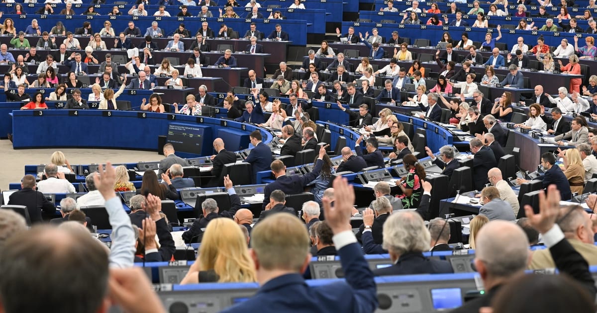 EU Parliament sends child abuse bill back to Council after chaotic vote – POLITICO