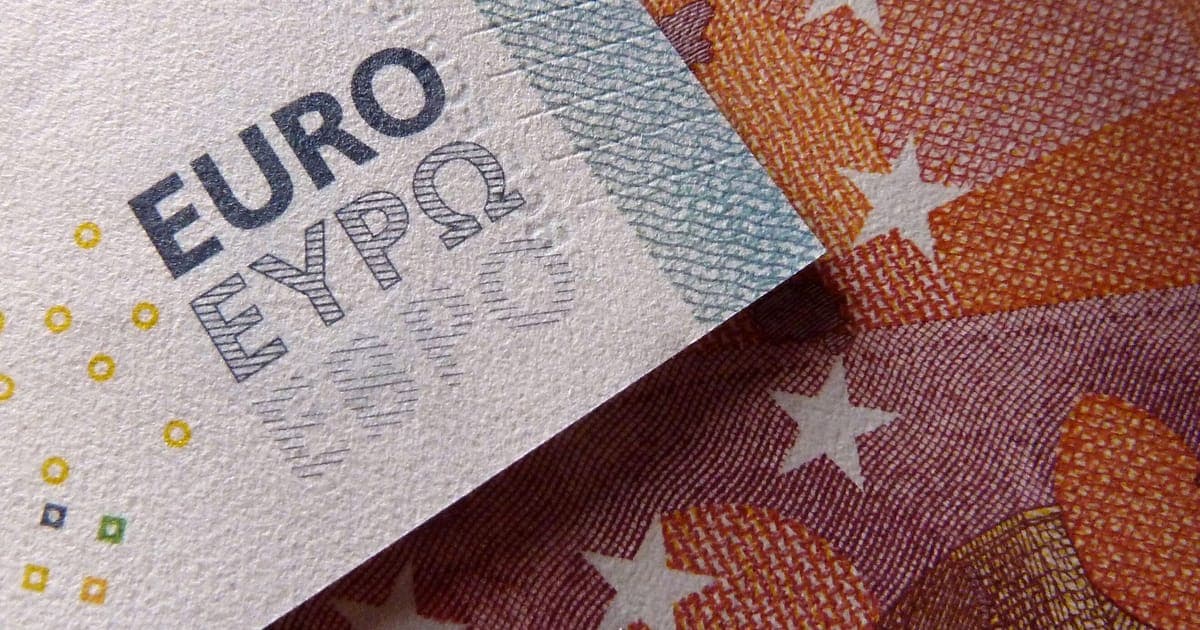 UE se inspira em Trump com "fogueira" de regras bancárias – POLITICO