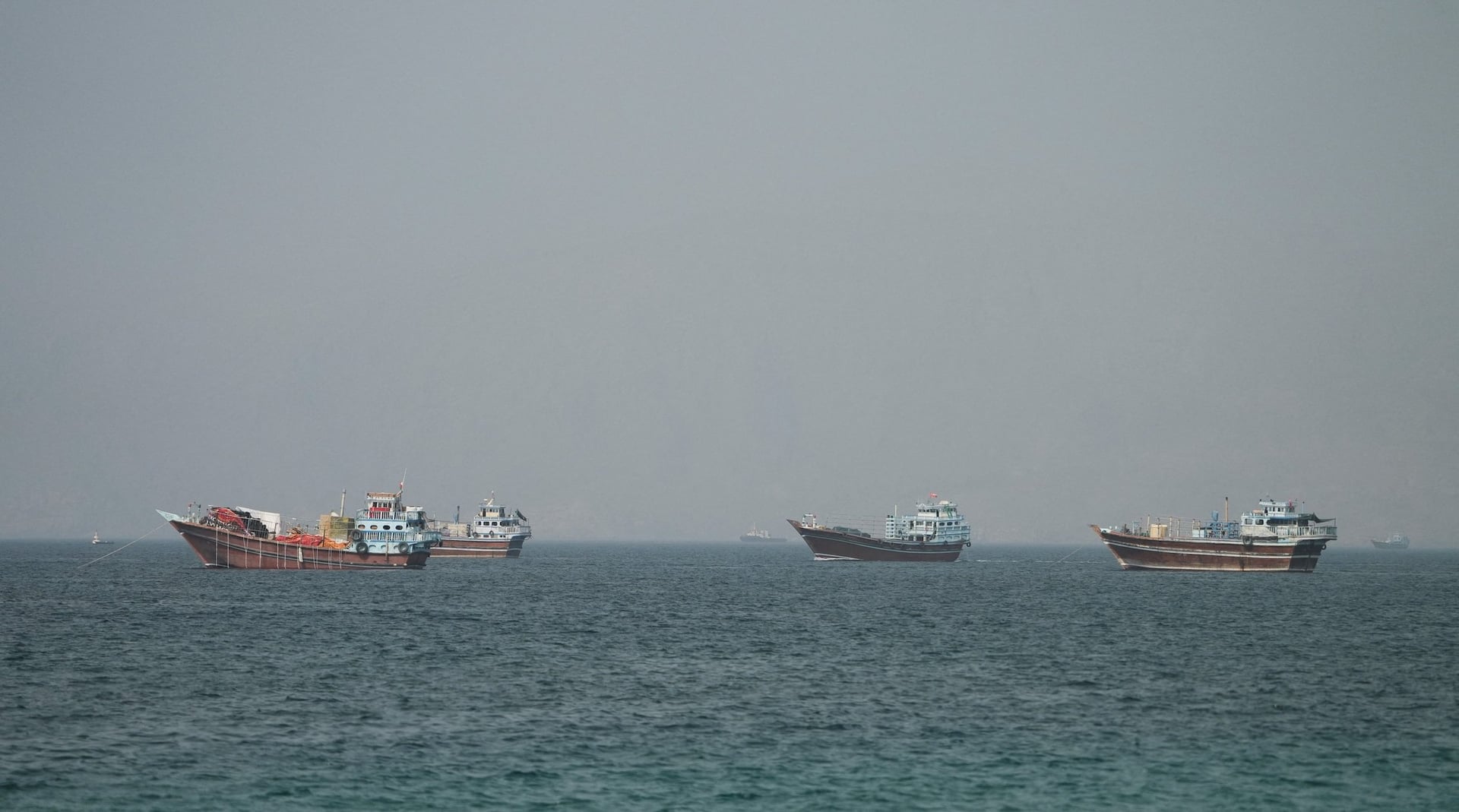 VN stopt begeleiding van schepen door Hormuz na aanval op vaartuig